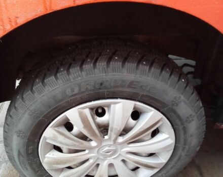 Помаранчевий Рено Кєнгу, об'ємом двигуна 1.5 л та пробігом 170 тис. км за 6400 $, фото 7 на Automoto.ua