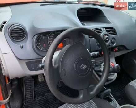 Оранжевый Рено Кенгу, объемом двигателя 1.46 л и пробегом 210 тыс. км за 5200 $, фото 2 на Automoto.ua