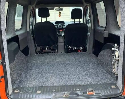 Оранжевый Рено Кенгу, объемом двигателя 1.46 л и пробегом 210 тыс. км за 5200 $, фото 3 на Automoto.ua