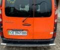 Оранжевый Рено Кенгу, объемом двигателя 1.46 л и пробегом 210 тыс. км за 5500 $, фото 1 на Automoto.ua