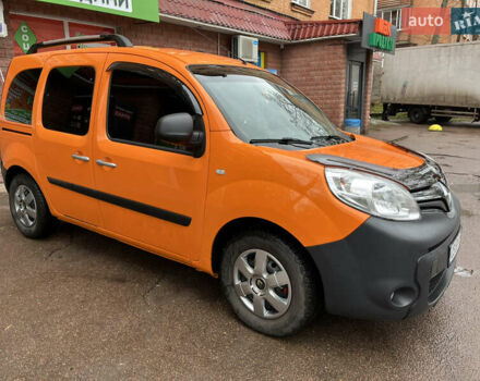 Оранжевый Рено Кенгу, объемом двигателя 1.5 л и пробегом 230 тыс. км за 11000 $, фото 7 на Automoto.ua