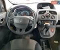 Оранжевый Рено Кенгу, объемом двигателя 0 л и пробегом 30 тыс. км за 12860 $, фото 2 на Automoto.ua