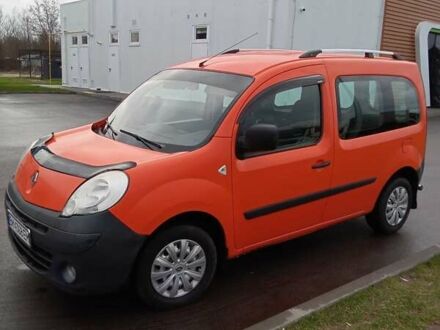 Оранжевый Рено Кенгу, объемом двигателя 1.5 л и пробегом 170 тыс. км за 6400 $, фото 1 на Automoto.ua