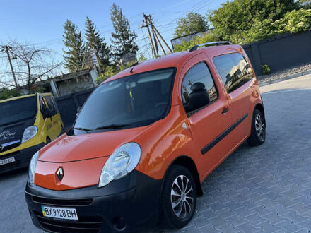 Рено Кенгу 2009 в Черновцах на Automoto.ua Оранжевый Рено Кенгу, объемом двигателя 1.5 л и пробегом 200 тыс. км за 4550 $, фото 1 на Automoto.ua