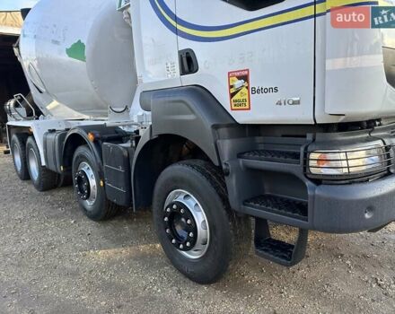 Белый Рено Керакс, объемом двигателя 0 л и пробегом 291 тыс. км за 58900 $, фото 15 на Automoto.ua