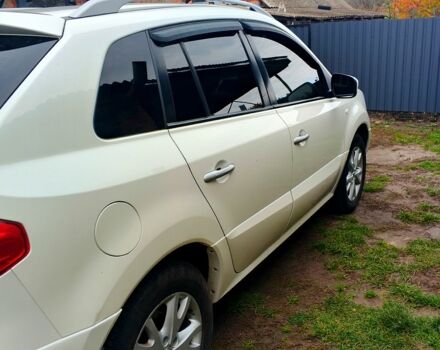 Белый Рено Колеос, объемом двигателя 2 л и пробегом 310 тыс. км за 7300 $, фото 3 на Automoto.ua