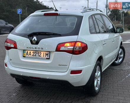 Белый Рено Колеос, объемом двигателя 2.5 л и пробегом 89 тыс. км за 8800 $, фото 12 на Automoto.ua