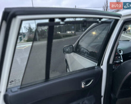 Белый Рено Колеос, объемом двигателя 2.5 л и пробегом 89 тыс. км за 8800 $, фото 22 на Automoto.ua