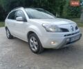 Білий Рено Колеос, об'ємом двигуна 2 л та пробігом 287 тис. км за 9300 $, фото 1 на Automoto.ua