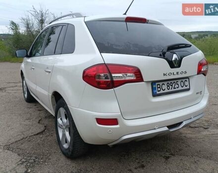 Белый Рено Колеос, объемом двигателя 2 л и пробегом 287 тыс. км за 9500 $, фото 6 на Automoto.ua