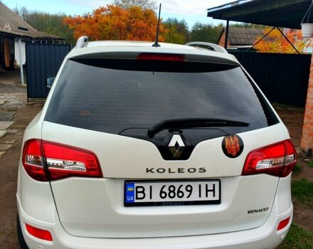 Белый Рено Колеос, объемом двигателя 2 л и пробегом 310 тыс. км за 7300 $, фото 6 на Automoto.ua