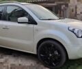 Белый Рено Колеос, объемом двигателя 2 л и пробегом 150 тыс. км за 10900 $, фото 1 на Automoto.ua