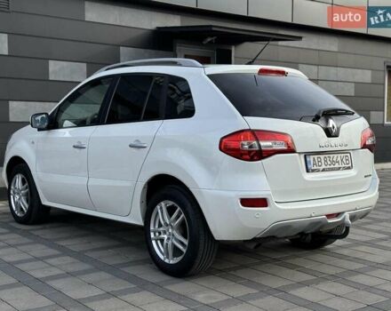 Белый Рено Колеос, объемом двигателя 2 л и пробегом 225 тыс. км за 9800 $, фото 19 на Automoto.ua