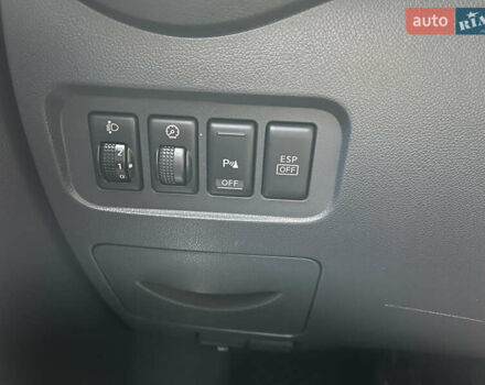 Білий Рено Колеос, об'ємом двигуна 2 л та пробігом 253 тис. км за 8700 $, фото 16 на Automoto.ua