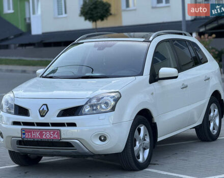 Білий Рено Колеос, об'ємом двигуна 2 л та пробігом 261 тис. км за 9450 $, фото 3 на Automoto.ua