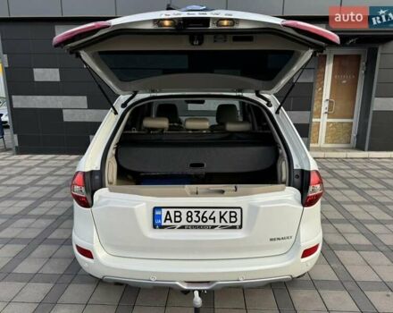 Белый Рено Колеос, объемом двигателя 2 л и пробегом 225 тыс. км за 9800 $, фото 41 на Automoto.ua