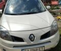 Белый Рено Колеос, объемом двигателя 2 л и пробегом 169 тыс. км за 7000 $, фото 1 на Automoto.ua