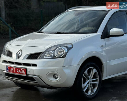 Белый Рено Колеос, объемом двигателя 2 л и пробегом 290 тыс. км за 9450 $, фото 1 на Automoto.ua