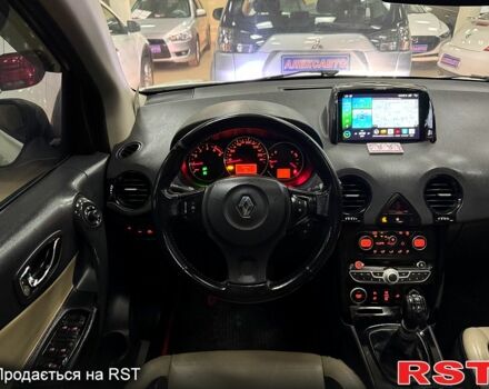 Белый Рено Колеос, объемом двигателя 2 л и пробегом 242 тыс. км за 8700 $, фото 11 на Automoto.ua