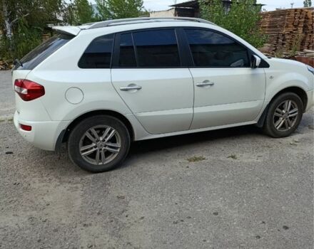 Белый Рено Колеос, объемом двигателя 2 л и пробегом 95 тыс. км за 6500 $, фото 3 на Automoto.ua