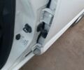 Белый Рено Колеос, объемом двигателя 2 л и пробегом 215 тыс. км за 10650 $, фото 74 на Automoto.ua