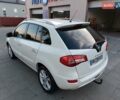 Белый Рено Колеос, объемом двигателя 2 л и пробегом 230 тыс. км за 9600 $, фото 4 на Automoto.ua