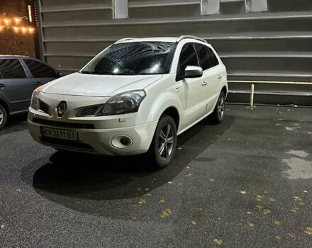 Белый Рено Колеос, объемом двигателя 2.49 л и пробегом 257 тыс. км за 10100 $, фото 5 на Automoto.ua