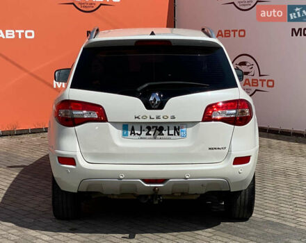 Білий Рено Колеос, об'ємом двигуна 0 л та пробігом 267 тис. км за 10500 $, фото 4 на Automoto.ua