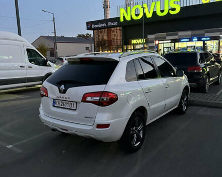 Белый Рено Колеос, объемом двигателя 2.49 л и пробегом 257 тыс. км за 10100 $, фото 3 на Automoto.ua