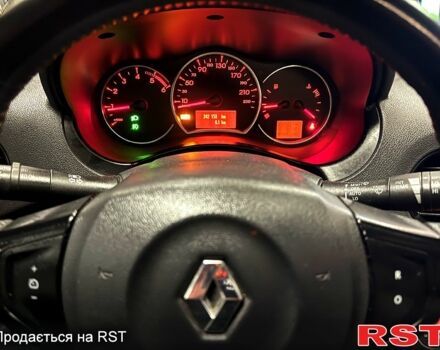 Белый Рено Колеос, объемом двигателя 2 л и пробегом 242 тыс. км за 8700 $, фото 13 на Automoto.ua