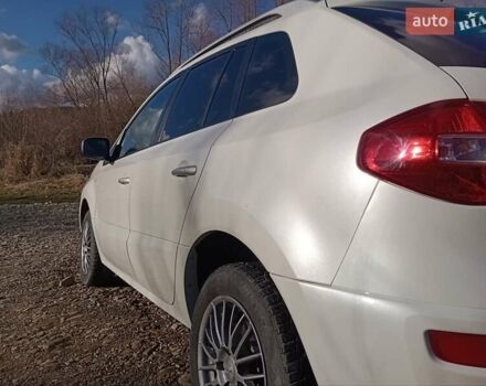 Белый Рено Колеос, объемом двигателя 2 л и пробегом 298 тыс. км за 8200 $, фото 5 на Automoto.ua