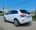 Белый Рено Колеос, объемом двигателя 2 л и пробегом 231 тыс. км за 9300 $, фото 2 на Automoto.ua