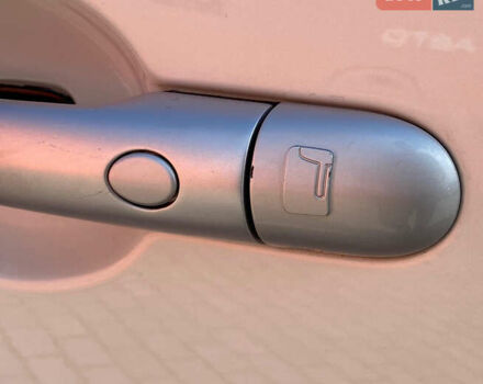 Белый Рено Колеос, объемом двигателя 2 л и пробегом 267 тыс. км за 9999 $, фото 8 на Automoto.ua