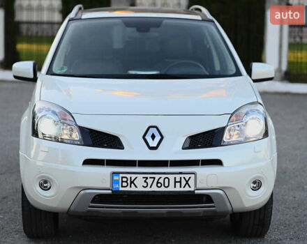 Белый Рено Колеос, объемом двигателя 2 л и пробегом 202 тыс. км за 10300 $, фото 3 на Automoto.ua