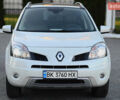 Белый Рено Колеос, объемом двигателя 2 л и пробегом 202 тыс. км за 10300 $, фото 3 на Automoto.ua