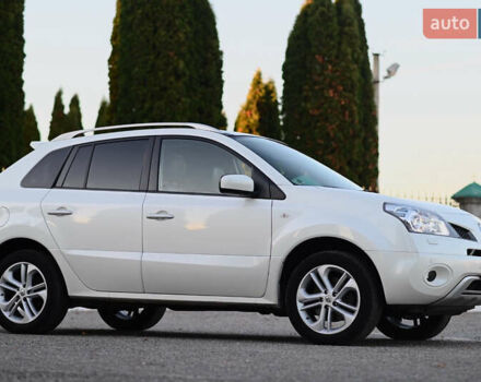 Белый Рено Колеос, объемом двигателя 2 л и пробегом 202 тыс. км за 10300 $, фото 7 на Automoto.ua