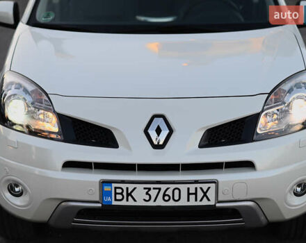 Белый Рено Колеос, объемом двигателя 2 л и пробегом 202 тыс. км за 10300 $, фото 13 на Automoto.ua