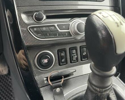 Білий Рено Колеос, об'ємом двигуна 2 л та пробігом 250 тис. км за 9800 $, фото 10 на Automoto.ua