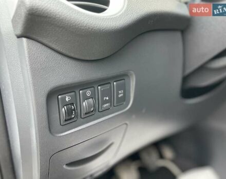 Білий Рено Колеос, об'ємом двигуна 2 л та пробігом 249 тис. км за 10200 $, фото 9 на Automoto.ua