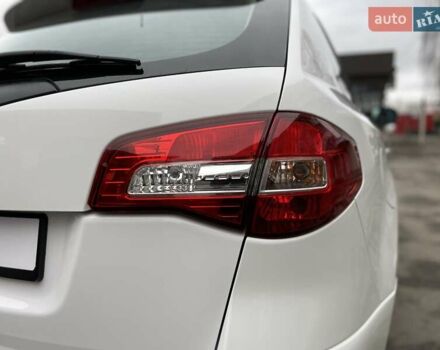 Білий Рено Колеос, об'ємом двигуна 2 л та пробігом 249 тис. км за 10200 $, фото 51 на Automoto.ua