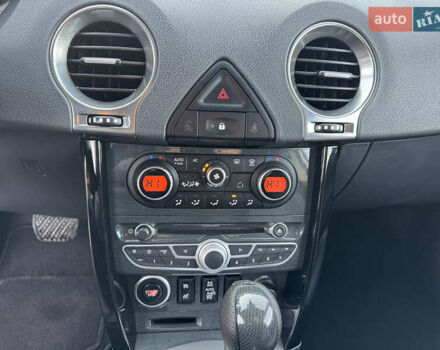 Белый Рено Колеос, объемом двигателя 2 л и пробегом 226 тыс. км за 12500 $, фото 35 на Automoto.ua