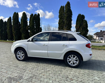 Белый Рено Колеос, объемом двигателя 2 л и пробегом 167 тыс. км за 9700 $, фото 10 на Automoto.ua