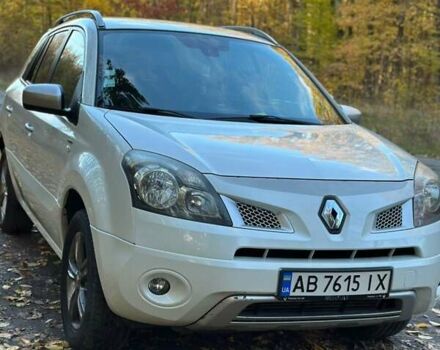 Білий Рено Колеос, об'ємом двигуна 2 л та пробігом 231 тис. км за 10600 $, фото 1 на Automoto.ua