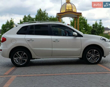 Белый Рено Колеос, объемом двигателя 2 л и пробегом 237 тыс. км за 10650 $, фото 2 на Automoto.ua
