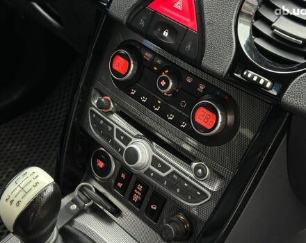 Белый Рено Колеос, объемом двигателя 2 л и пробегом 260 тыс. км за 10290 $, фото 23 на Automoto.ua