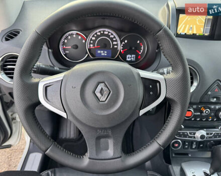 Белый Рено Колеос, объемом двигателя 2 л и пробегом 226 тыс. км за 12500 $, фото 30 на Automoto.ua