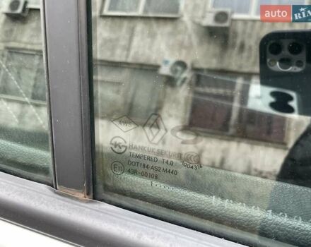 Білий Рено Колеос, об'ємом двигуна 2 л та пробігом 249 тис. км за 10200 $, фото 62 на Automoto.ua