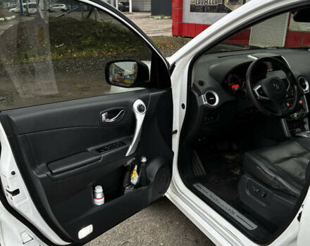 Рено Колеос 2011 в Киеве на Automoto.ua Белый Рено Колеос, объемом двигателя 2 л и пробегом 221 тыс. км за 8200 $, фото 20 на Automoto.ua