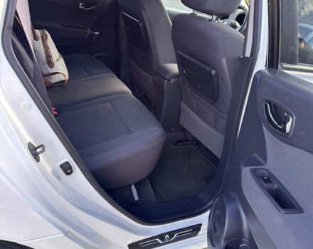 Белый Рено Колеос, объемом двигателя 2 л и пробегом 167 тыс. км за 9700 $, фото 26 на Automoto.ua