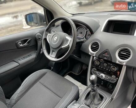 Білий Рено Колеос, об'ємом двигуна 2 л та пробігом 249 тис. км за 10200 $, фото 43 на Automoto.ua